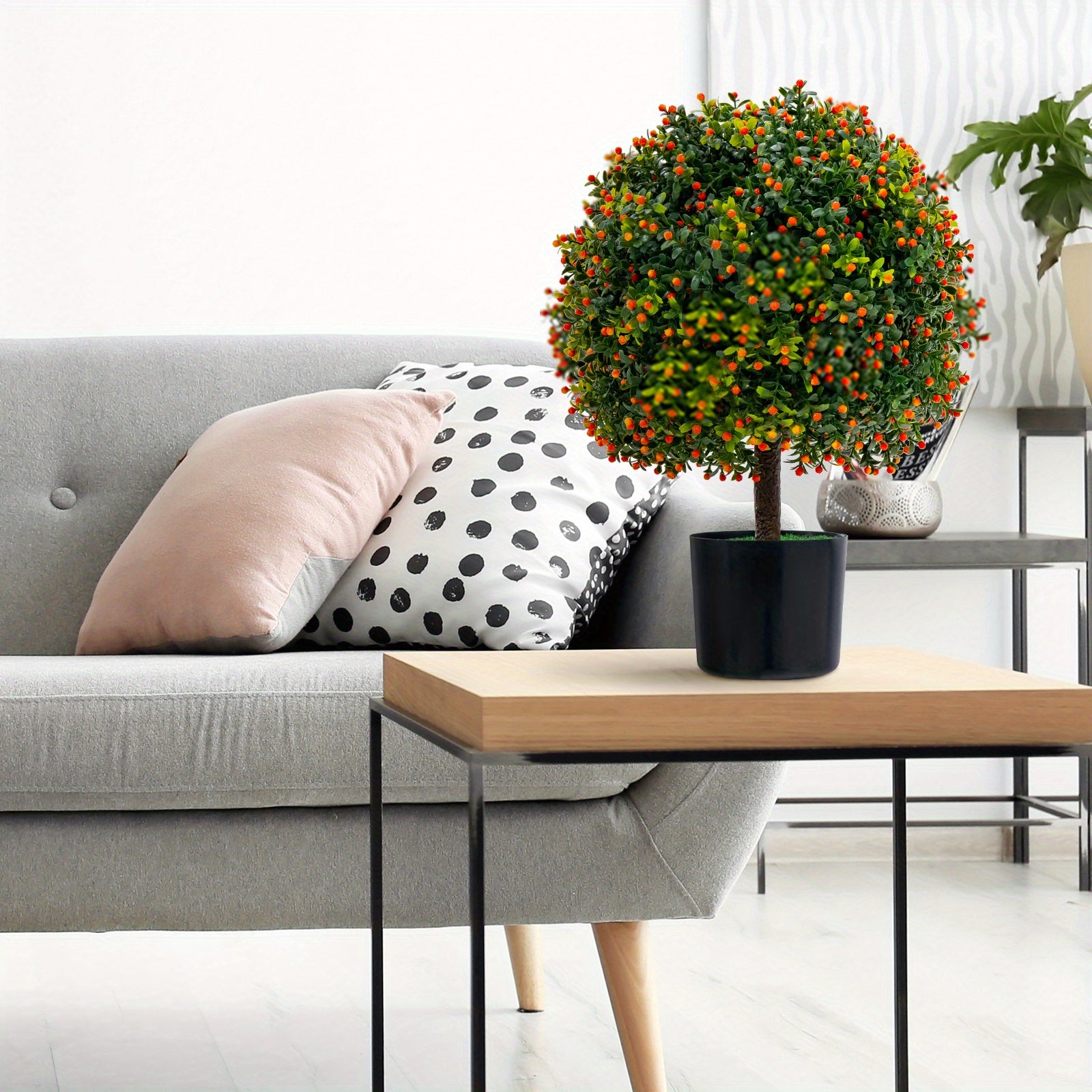 Ensemble de deux arbres artificiels en boule de buis de 22\