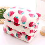 1 Set Little Strawberry Cartoon Bath Towel Set, Super Absorbent Fast Drying, 300 GSM, 89% Polyester 11% Nylon Knitted Fabric, Handtowel